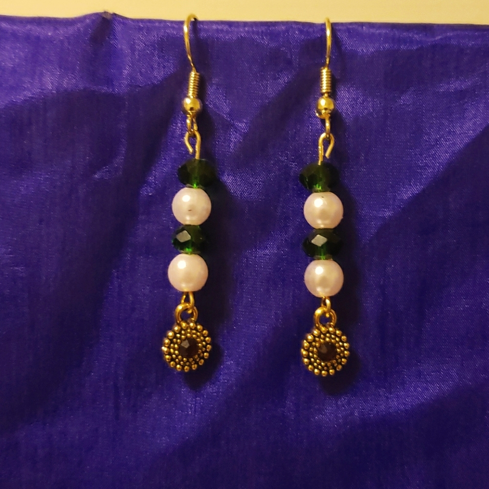 Christmas Holiday Dangle Earrings